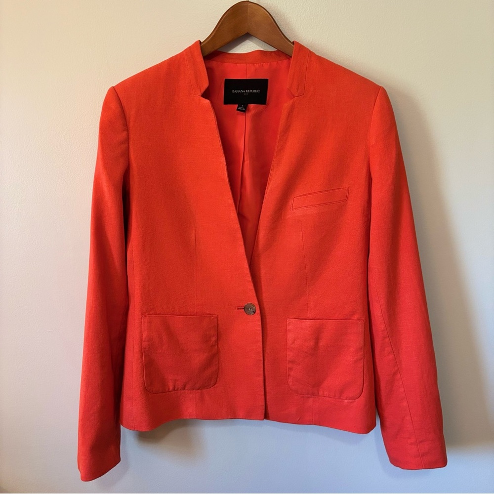 Banana Republic Coral Orange Blazer w Linen + Cotton, Washable, Size 4 Jacket